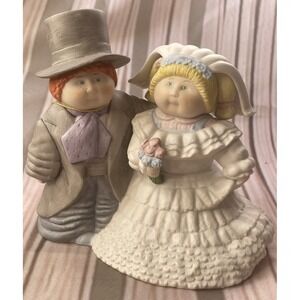 1985 Cabbage Patch Kids Wedding Fantasy Figurine Bride Groom Cake Top